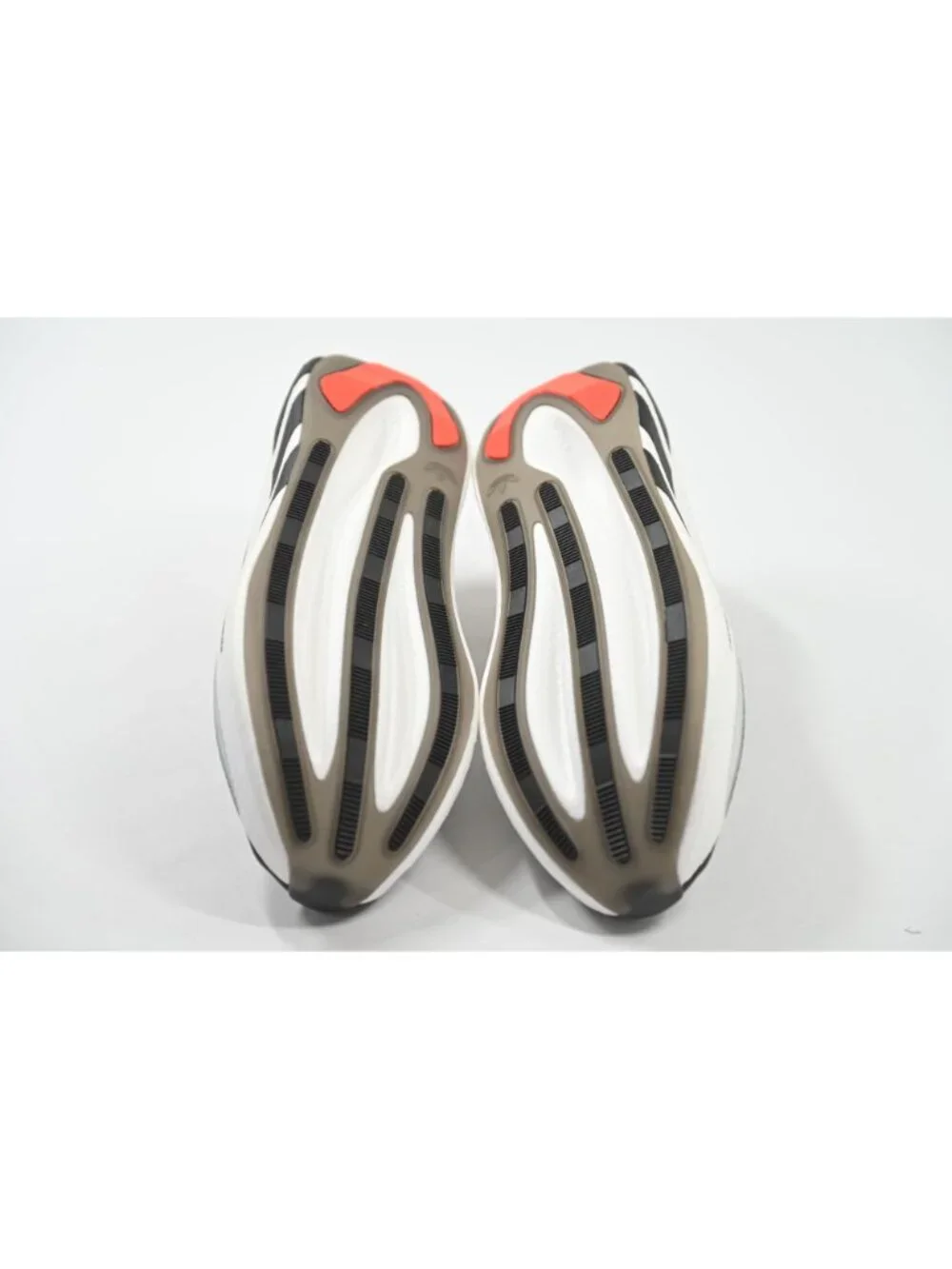 Adidas Hyperboost EPHR LT Shoes KZ8509 in Black Solar Red Cloud White